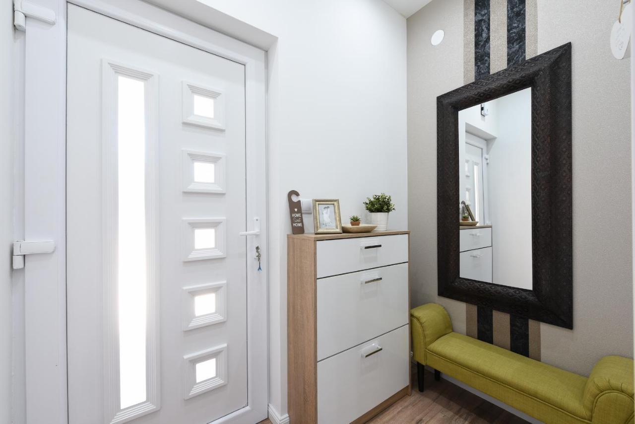 Shine Apartment Zadar Buitenkant foto