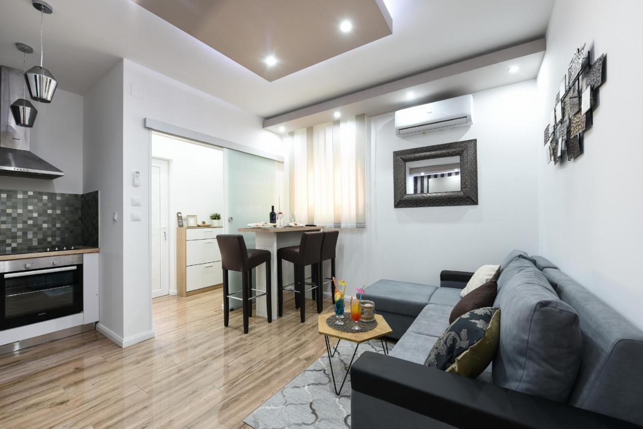 Shine Apartment Zadar Buitenkant foto